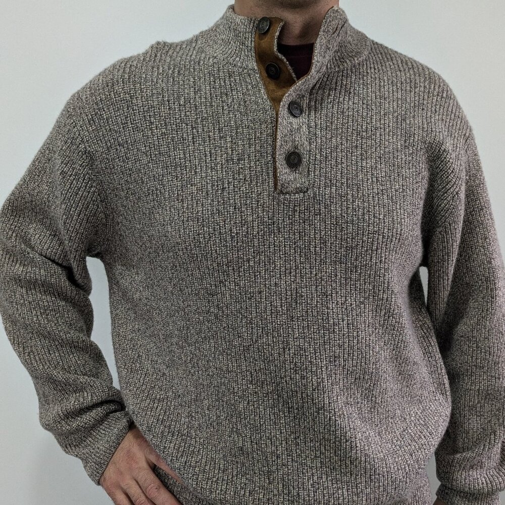 Orvis Men's Crewneck Sweater - Brown